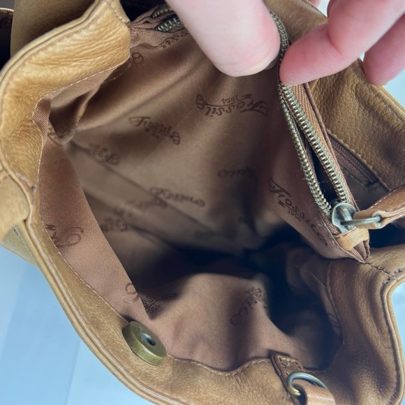 FOSSIL Vintage Tan Leather Satchel Removable Straps Zippered Pockets Crossbody - Picture 5 of 14